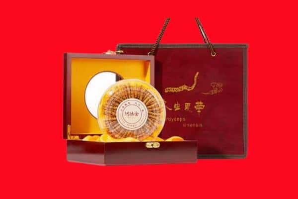 收购资讯:睢阳区回收冬虫夏草是按克吗